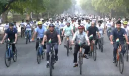 दिल्ली में ‘हर घर तिरंगा साइकिल यात्रा’, मनसुख मांडविया बोले- फिटनेस का बेहतर उपाय साइकिल
