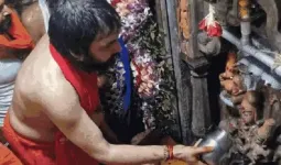उज्जैन में नागपंचमी पर मध्यरात्रि को खुले नागचंद्रेश्वर मंदिर के पट, लगातार 24 घंटे होंगे दर्शन