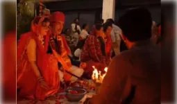 उज्जैन में सनातन रंग, तीन विदेशी जोड़ों ने वैदिक रीति से रचाई शादी
