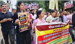 भोपाल में दुकानों की सीलिंग के खिलाफ व्यापारियों का आंदोलन