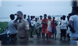 मीरजापुर : गड्डे में युवक का और गंगा में उतराता मिला महिला का शव
