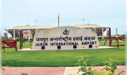 जयपुर एयरपोर्ट हादसा: उड़ान भरने से पहले विमान से भिड़ा ग्राउंड वाहन