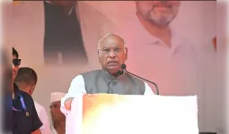 हल्द्वानी से खरगे ने फूंका चुनावी बिगुल, कार्यकर्ताओं में जोश