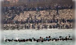 स्पेन-मोरक्को सीमा पर बड़ा प्रवासी संकट: सियुटा में घुसने की कोशिश में 57 की मौत