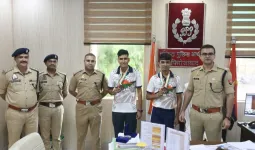 कांस्य पदक अर्जित करने वाले आरक्षियों को एसएसपी ने दी शुभकामनाएं