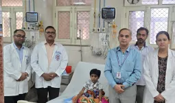 केजीएमयू: मरीज की दो बड़ी आंतों व दो मलद्वार का किया उपचार