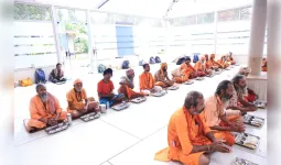 सेवा का कोई ऑफ-सीजन नहीं, परमार्थ निकेतन में 365 दिन भंडारा: चिदानन्द