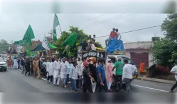 दहियर मदरसे में धूमधाम से मनाया गया जश्ने ईद मिलादुन्नबी
