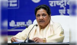 अशोक सिद्धार्थ का राजनीति से संन्यास लेना सही कदम: मायावती