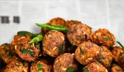 वैश्विक मंच पर गूंजेगा कौशाम्बी के मुंगौड़े का स्वाद, 80 देशों के खरीदारों के सामने लाइव बनेगा पारंपरिक व्यंजन