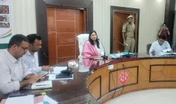 सीडीओ ने अधिकारियों को दिए कार्य में सुधार लाने के निर्देश