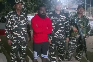  पिस्टल तथा 5 कारतूस के साथ तमिलनाडु का युवक गिरफ्तार