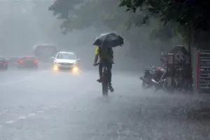 पटना समेत अन्य जिलों में तेज हवाओं के साथ बारिश शुरू
