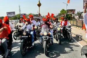 हिन्दू युवा वाहिनी ने निकली परंपरागत श्रीराम शोभा यात्रा बाइक रैली।