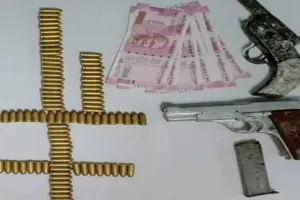 कोलकाता में मिला हथियारों का जखीरा, 100 राउंड गोली और 4 फायर आर्म्स