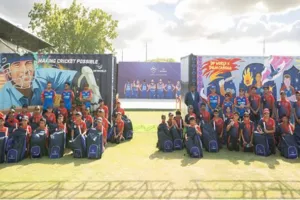 डीपी वर्ल्ड ने नई दिल्ली में जमीनी स्तर की अकादमियों को 500 क्रिकेट किट वितरित किये