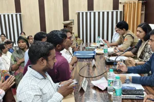 रायबरेली: डीएम-एसपी ने सुनी लोगों की शिकायतें, निस्तारण के दिए निर्देश