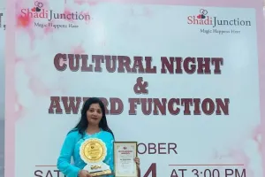 हरदोई की चेतना शुक्ला लाइफस्टाइल एक्सीलेंस अवार्ड से सम्मानित