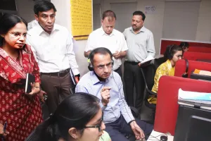 पंचायती राज विभाग के शासन सचिव ने राजस्थान संपर्क हेल्पलाइन कंट्रोल रूम का किया निरीक्षण