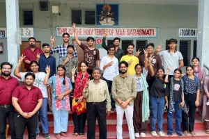 एम0एल0डी0वी0 के छात्र-छात्राओं ने शानदार प्रदर्शन करते हुये फिर से लहराया सफलता का परचम