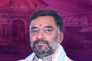 NH-34 पर लगातार हो रही सड़क दुर्घटनाओं पर पूर्व सांसद पुष्पेंद्र सिंह चंदेल गंभीर, अधिकारियों से जल्द समाधान की मांग