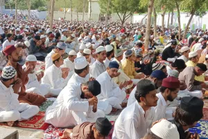 ईदगाह व मस्जिदों में शांतिपूर्ण तरीके से अदा हुई ईद-उल-अजहा की नमाज