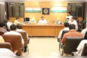 सीएम डैशबोर्ड के अनुसार राजस्व कार्यों की समीक्षा में डीएम सख्त,खराब प्रगति पर जताई नाराजगी