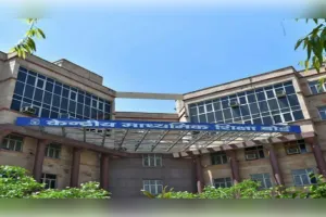  सीबीएसई ने तीन भाषा नीति लागू करने के लिए जारी किए दिशा-निर्देश