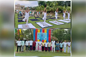  अंतर्राष्ट्रीय योग दिवस पर एटापक्का कैंप में सीआरपीएफ 212 बटालियन ने योग कार्यक्रम का शुभारंभ किया