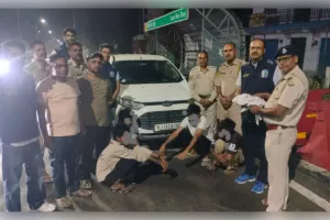 कुल्लू में STF की बड़ी कार्रवाई, कार से 1.055 किलो चरस बरामद, चार युवक गिरफ्तार