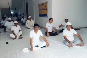 अंतर्राष्ट्रीय योग दिवस: डिस्ट्रिक्ट जज ने दिया योग भगाए रोग का संदेश