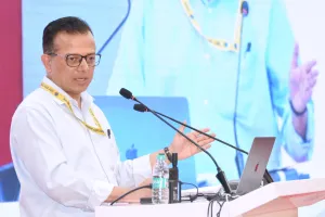 अपर मुख्य सचिव ने शिक्षकों से किसा संवाद 