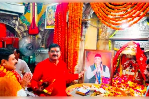 जन्मदिन पर सपा मुखिया को संतों ने दिया आशीष