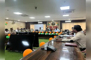संभावित बाढ़-2026: डीएम ने दिए सख्त निर्देश, बोले- 'जीरो कैजुअल्टी' के साथ हों तैयारियां