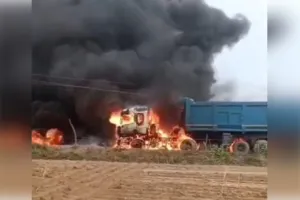 हाईटेंशन लाइन के करंट से डंपर ट्रक मे लगी आग, खलासी की माैत