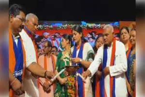 अनुप्रिया पटेल ने 2027 चुनाव के लिए संगठन को किया सक्रिय, बूथ स्तर तक मजबूती का आह्वान