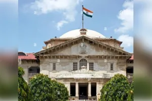 हाईकोर्ट ने कहा आपराधिक अदालत किसी दस्तावेज को फर्जी घोषित कर इस आधार पर सजा नहीं सुना सकती