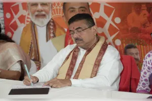  पश्चिम बंगाल में एक लाख पुलिसकर्मियों की होगी भर्ती, मुख्यमंत्री शुभेंदु अधिकारी ने की घोषणा