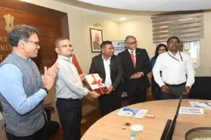 भारत का पहला संप्रभुता समर्थित समुद्री बीमा उत्पाद लॉन्च, नौवहन क्षेत्र को मिलेगी बड़ी सुरक्षा