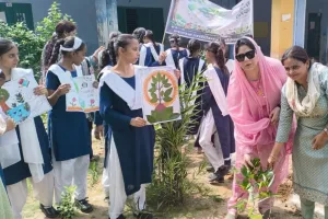 पर्यावरण संरक्षण हमारी आस्था, आने वाली पीढ़ियों के लिए करें वृक्षारोपण: फात्मा रजा 