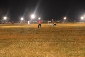 संतोष डीजे इलेवन ने दीपनगर इलेवन को हराकर जीता तिकुनिया प्रीमियर लीग का खिताब