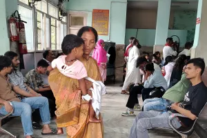 बलरामपुर जिला अस्पताल में ऑपरेशन के नाम पर एक मरीज से वसूल रहे 40 हजार !