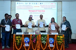 पौधों के हार्मोनल क्रॉस-टॉक पर राष्ट्रीय संगोष्ठी का शुभारम्भ 