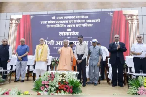यूपी की नौकरशाही ‘पॉलिसी पैरालिसिस’ की शिकार नहीं: मुख्यमंत्री योगी