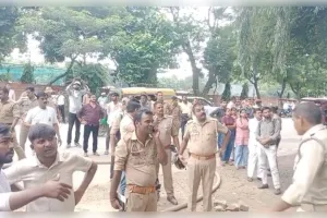 जौनपुर में बेकरी में शॉर्ट सर्किट से लगी आग, 10 लाख का सामान जलकर राख