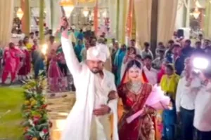 शादी समारोह में दूल्हे का हवाई फायरिंग वीडियो वायरल; मुकदमा दर्ज