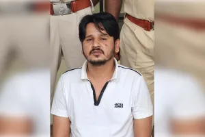 8.30 करोड़ की कपड़ा धोखाधड़ी का मास्टरमाइंड गिरफ्तार, दुबई से लौटते ही पुलिस ने दबोचा