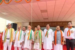 शहीद संग्रहालय में वित्त मंत्री सुरेश खन्ना ने फहराया तिरंगा, शाहजहांपुर में हर्षोल्लास से मनाया गयावां  स्वतंत्रता दिवस