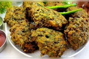  एक बार अरबी के पत्तों के पकोड़े बनाकर खाएं