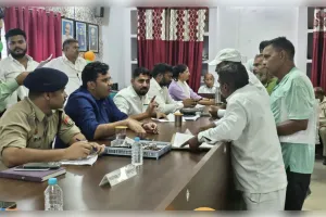 हाईकोर्ट का आदेश दबाए बैठा रहा राजस्व विभाग, बिक गई 6 बीघे जमीन